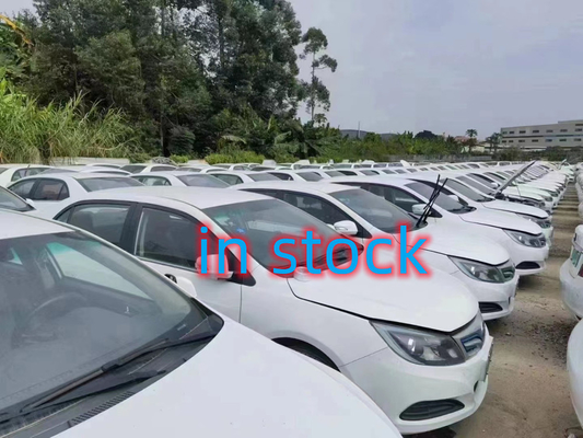 2019 BYD E5 450 400KM EV Car 0KM per la rivendita Velocità massima 130KM/h 4 porte 5 sedili Molto stock