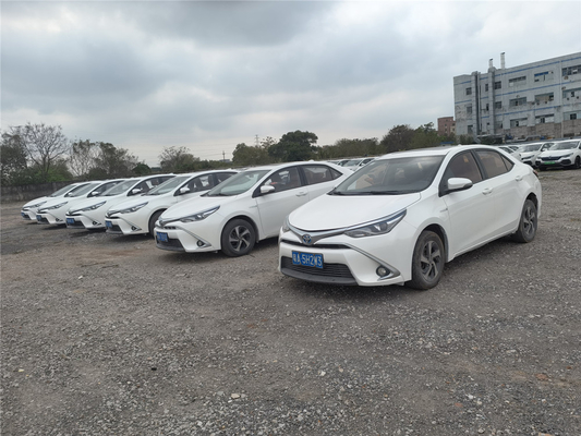 2017 Toyota Corolla Levin 1.8L ibrida berlina bianca a prezzi accessibili e veicoli di seconda mano