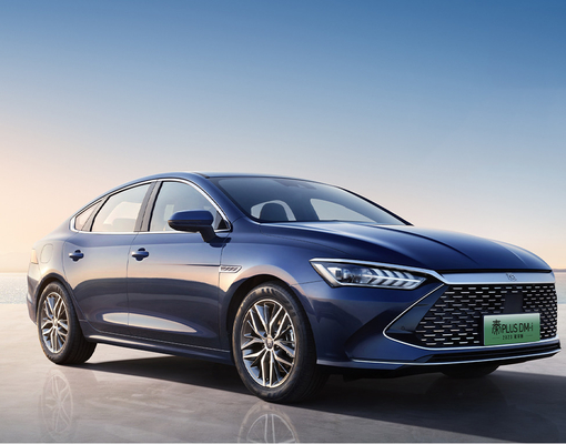 2023 BYD Qin Plus DM-i Champion PHEV Sedan Prodotta in ibrida 55KM/120KM 4 porte 5 posti