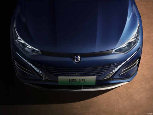 2023 Byd Denza N8 5 porte 6 posti PHEV SUV 1.5T 4WD AWD Velocità massima 190KM/h e CLTC 216KM