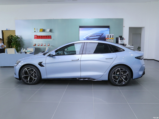 Le vostre esigenze 2022 BYD Seal Long Range 700km AWD Auto elettrica con 230KW di potenza totale del motore