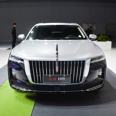 Hongqi H9 2.0T berlina ESC-equipaggiata con specchio retrovisore elettrico e per una guida ottimale