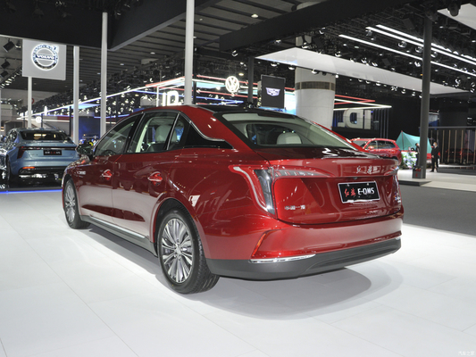 s E-Qm5 Auto usata con basso chilometraggio e batteria al litio 2022 Hongqi Electric Vehicle
