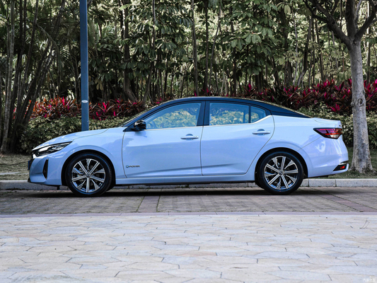 2023 Sylphy Super-Ibrido All-Electric Pro 4 porte 5 sedili Sedan Sylphy Ibrido