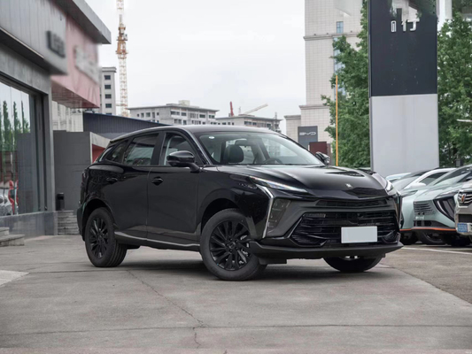 Compatto e conveniente Dongfeng Fengxing Forthing T5 EVO SUV a benzina con motore da 1,5 T
