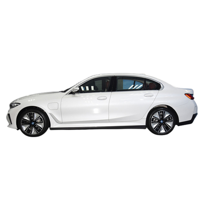 Veicolo energetico 2022 BMW i3 Auto elettrica con autonomia di 526 km e potenza totale del motore di 210 kW