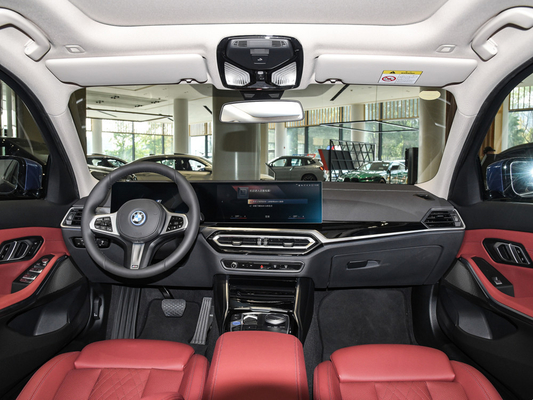 Veicolo energetico 2022 BMW i3 Auto elettrica con autonomia di 526 km e potenza totale del motore di 210 kW
