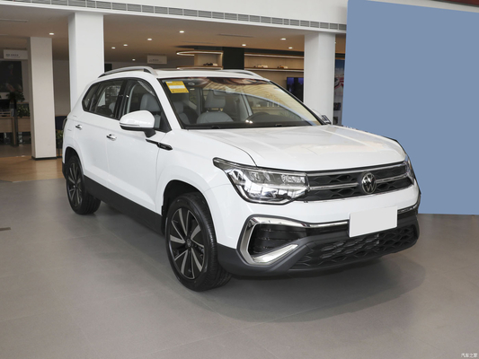2023 Volkswagen Tharu 300TSI 2WD Moon Version SUV con condizionatore automatico