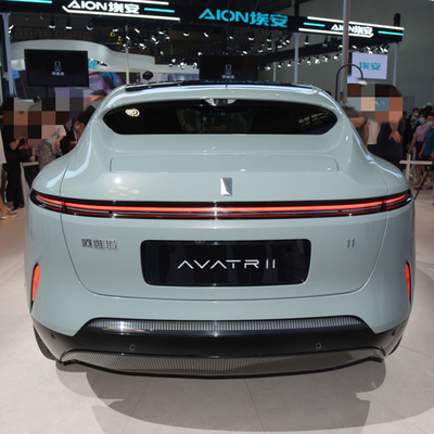Carica rapida a sinistra Changan Huawei Avatr 11 Auto elettrica EV SUV Veicolo crossover