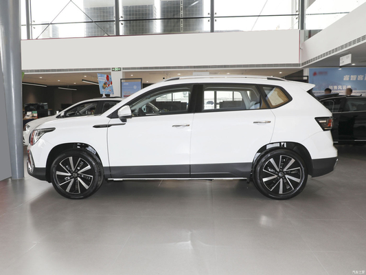 2023 Volkswagen Tharu 300TSI 2WD Moon Version SUV con condizionatore automatico