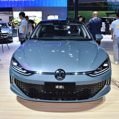 Euro VI Emission Standard 2024 Volkswagen Lamando L 200TSI DSG Versione di tendenza Hatchback