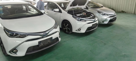 2017 Modello 1.8L Veicoli ibridi Toyota Corolla Levin E-CVT Trasmissione Auto usate