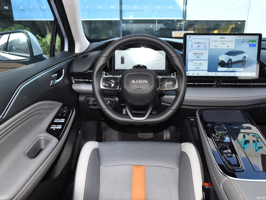 70 Zhijia GAC Aion S Plus Sedan 4810*1880*1515mm 510KM Long Range Electric Car per il vostro