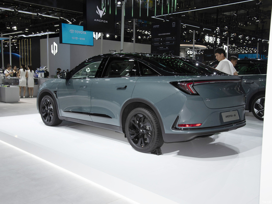 Energy Baic Arcfox Alpha S 735E 160KW EV Auto ad alta velocità Grande spazio a sinistra a lunga autonomia