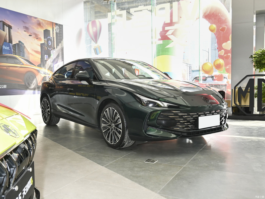 ABS e 1.5T DCT Le caratteristiche indispensabili alla ricerca di un hatchback 5 porte 5 posti