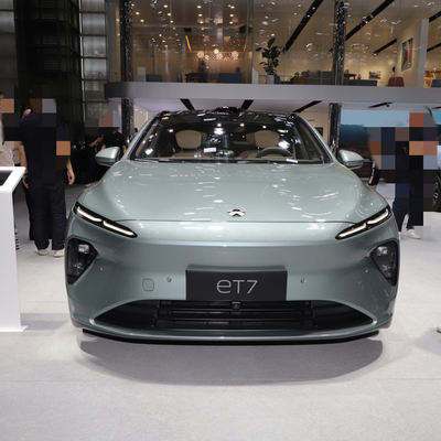 2022 2023 Nio ET7 Electric Car EV SUV 100KW 150KW Velocità massima 200 KM/h Guida a sinistra