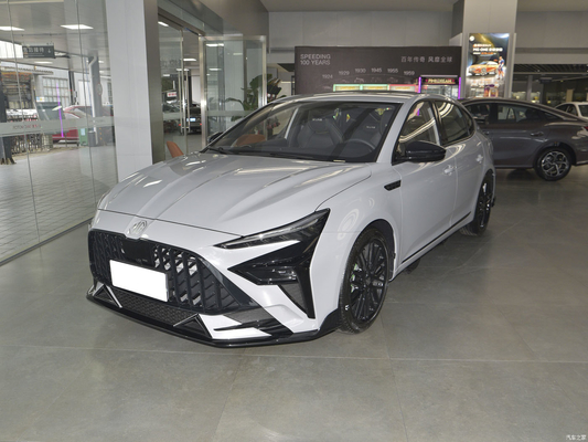 2023MG6 1.5T XLINE 5 porte 5 posti Hatchback Auto a benzina con 5 airbag