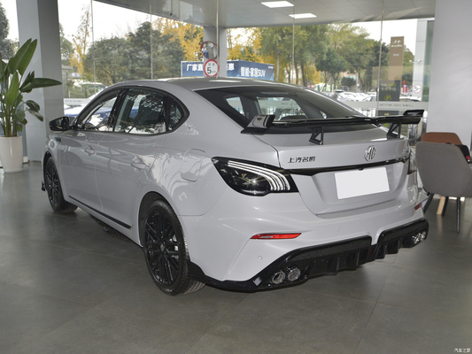 2023MG6 1.5T XLINE 5 porte 5 posti Hatchback Auto a benzina con 5 airbag