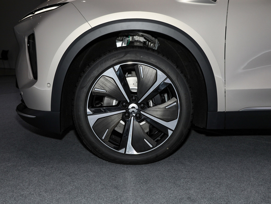 2023 2024 Nio ES8 Auto elettrica 100kwh 4WD Suv 5 porte 6 sedili Energia peso 2425kg
