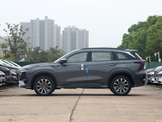 2023 Terza generazione Chang'an Gasolinacs75PLUS Automatic Luxury SUV con motore Turbo 1.5T