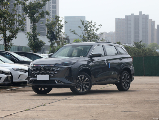 2023 Terza generazione Chang'an Gasolinacs75PLUS Automatic Luxury SUV con motore Turbo 1.5T