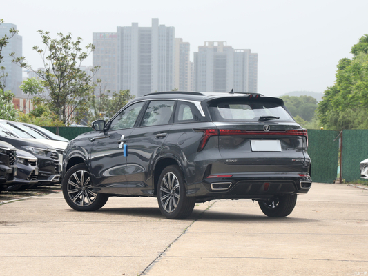 2023 Terza generazione Chang'an Gasolinacs75PLUS Automatic Luxury SUV con motore Turbo 1.5T