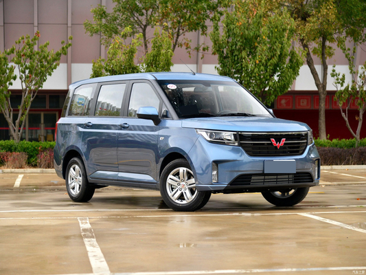 2019 Wuling Rongguang 1.5T SUV a 7 posti manuale con coppia massima Nm di 200-300Nm