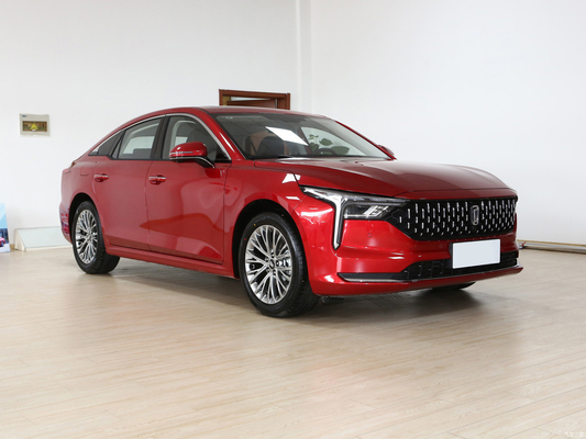 FAW Bestune B70 2.0T 1.5T 5 sedili Veicoli centrali Hatchback elettrico a gas/benzina