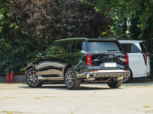 Miglior SUV a 5 porte e 7 posti 2023 GAC Trumpchi GS8 SUV a benzina Auto con tetto panoramico