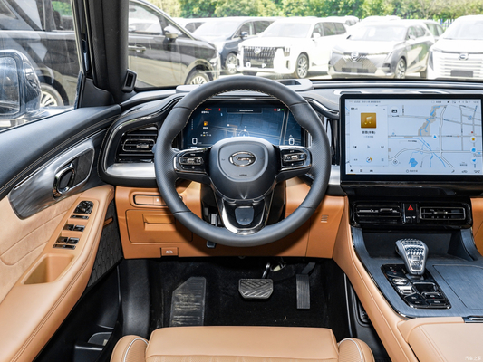 Miglior SUV a 5 porte e 7 posti 2023 GAC Trumpchi GS8 SUV a benzina Auto con tetto panoramico