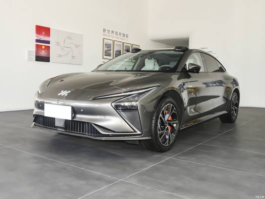 5098*1960*1485mm Tipo carburante ibrido Luxury Electric Sports Car per prestazioni ad alta velocità