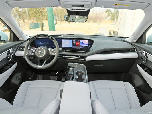 620KM CLTC 2023 Buick E5 Energy Electric Car con lunga autonomia e interno comodo