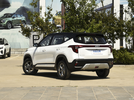 2023 Kia Seltos 1.5L CVT Comodo SUV a 5 porte Tecnologia e caratteristiche avanzate