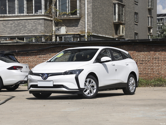 Scopri il futuro della mobilità con la Buick Velite6, il SUV elettrico intelligente connesso