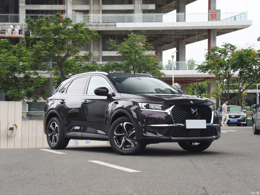 2022DS7 35T HP Montmartre 10° Anniversario SUV Auto con sterzo sinistro e prestazioni