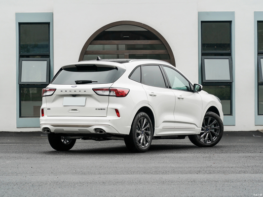 Ford Escape Energy EV PH Plug-in Hybrid 5 porte 5 posti 125 kW Potenza totale del motore Perfetto