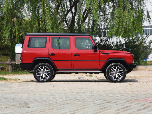 Veicolo fuoristrada a grande cilindrata a combustibile elettrico tipo ABS BAIC BJ80 ChinaBAIC 3.0T