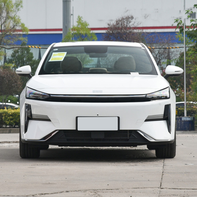 Geely Galaxy L6 2023 60km Hybrid PLUS Sedan Come immagine 1.5T Electric Car per CLTC 60k