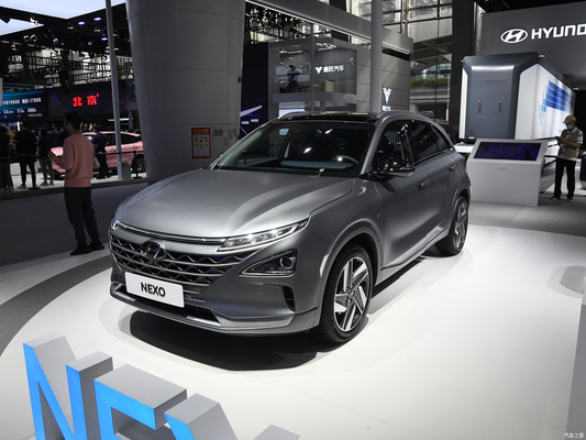 Left Drive 2023 Hyundai Nexo Pure Electric SUV con autonomia di 550 km e potenza motrice di 120 kW