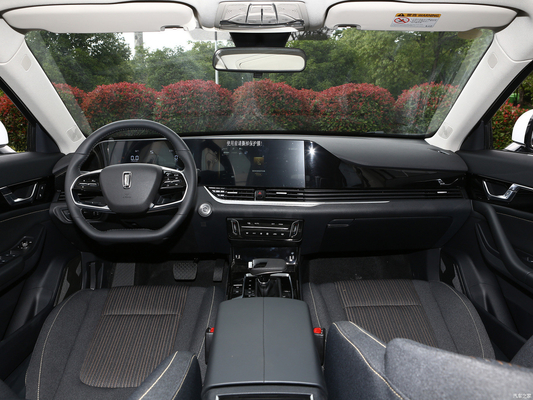 2022 Bestune B70 PentiumB70 1.5T Automatic Enjoyment Hatchback Un livello di prestazioni