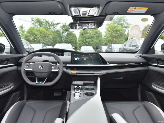 2023 Changan Uni-v 1.5T hatchback berlina a benzina con controllo di velocità ACC come immagine