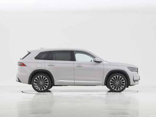 2024 Geely Monjaro L Zhiqing 1.5T 5 porte 5 posti SUV con sospensione Macpherson
