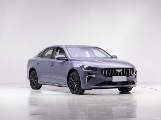 Geely Preface L 1.5TD Hybrid Luxury Sedan con 4 cambio in avanti e davanti 1 posteriore 1 radar