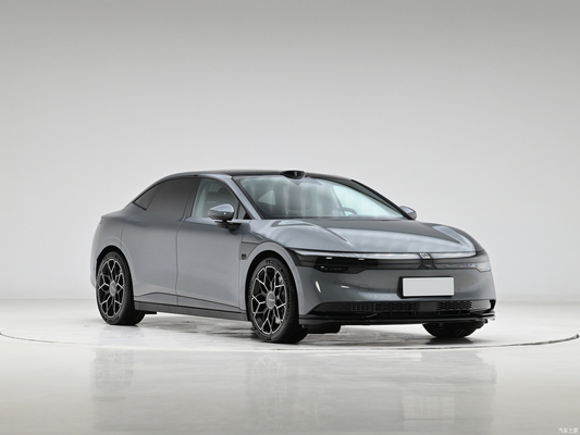 Long Range Electric Car 2024 Geely Zeekr 007 EV Car con 4 porte 5 posti e alta velocità