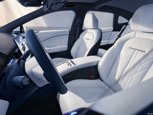Long Range Electric Car 2024 Geely Zeekr 007 EV Car con 4 porte 5 posti e alta velocità