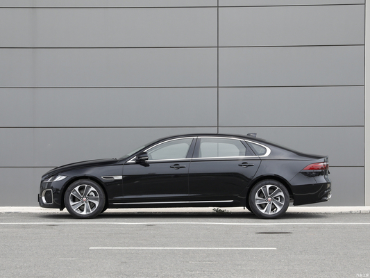 Corpo integrato Jaguar XFL 2.0T 2000Ps Auto a benzina 2WD Sedan 2WD Elite Luxury Edition