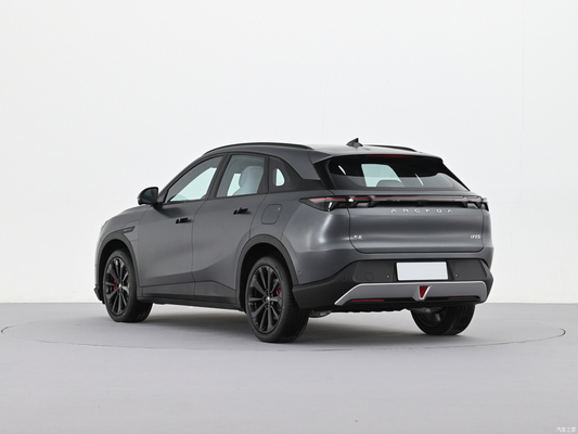 Potente SUV elettrico puro ARCFOX Alpha T5 MAX con 660KM di autonomia e 200KW di potenza motrice