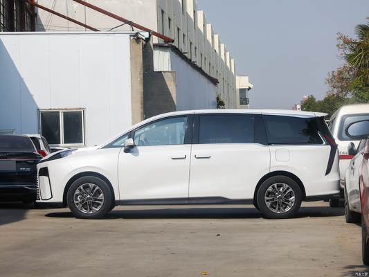 Faretti a LED 2023 MAXUS G70 2.0T MPV Versione di lusso automatica con trazione anteriore