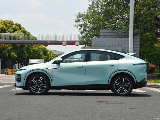 580 km di lunghezza di percorrenza e 755 km di velocità massima 2023 Xpeng G6 Electric Car con 218KW di potenza motrice
