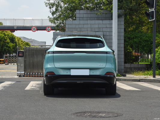 580 km di lunghezza di percorrenza e 755 km di velocità massima 2023 Xpeng G6 Electric Car con 218KW di potenza motrice